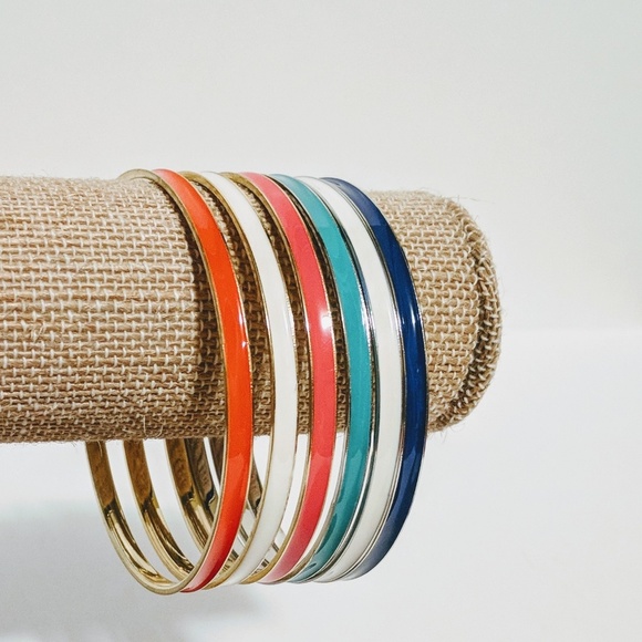 ? Jewelry - NWOT Colored Set of 6 Bangle Bracelets